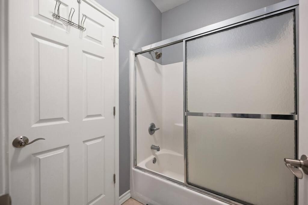 Luxury 3 Bed 2 Bath 2Nd Floor Condo By Beach South Padre Island Exterior photo